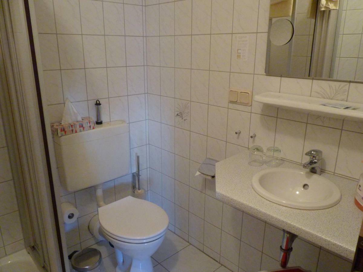 Helmerser Wirtshaus Struth-Helmershof Ngoại thất bức ảnh
